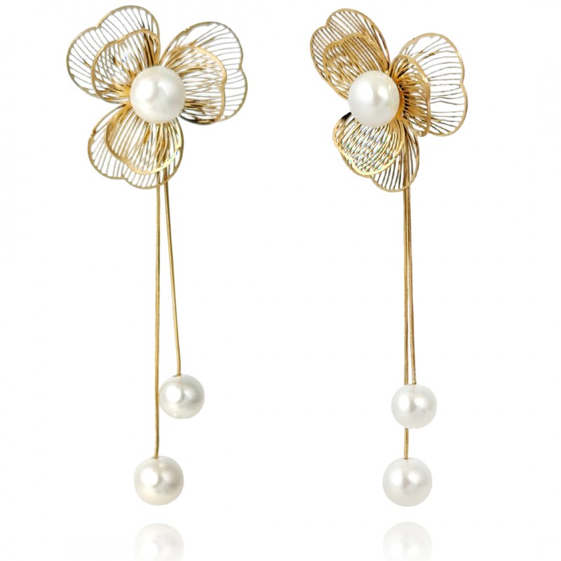 Delikatne złote kolczyki kwiaty z perełkami - stal szlachetna - Modnie wygodnie